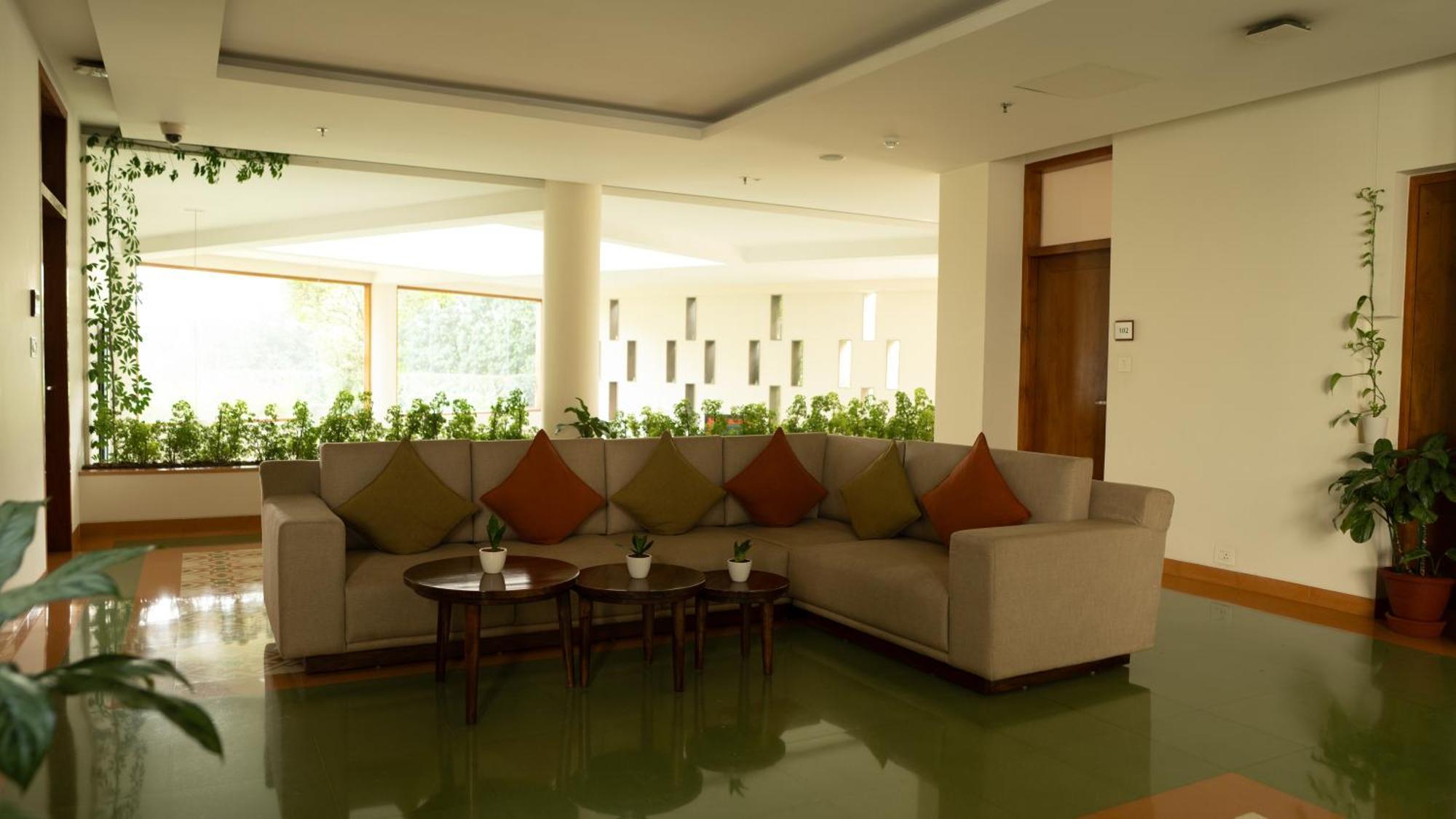 Hotel Naad Wellness Sonipat Exterior foto